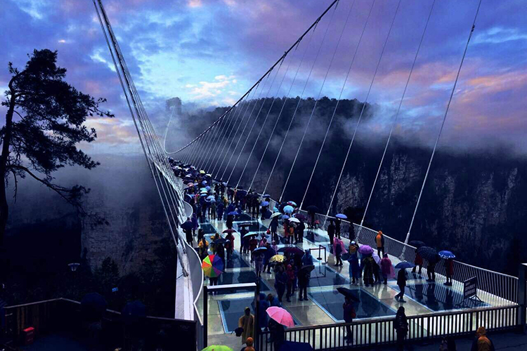 長沙出發(fā)到張家界玻璃橋、天門山、玻璃棧道、鳳凰古城3日游